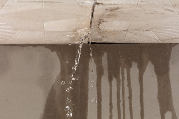 Professional Water Damage Restoration technician working in Saint Francis, WI